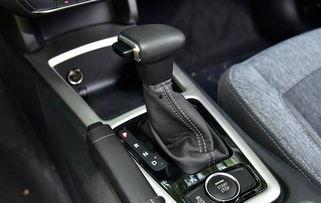 国产汽车上坡视频